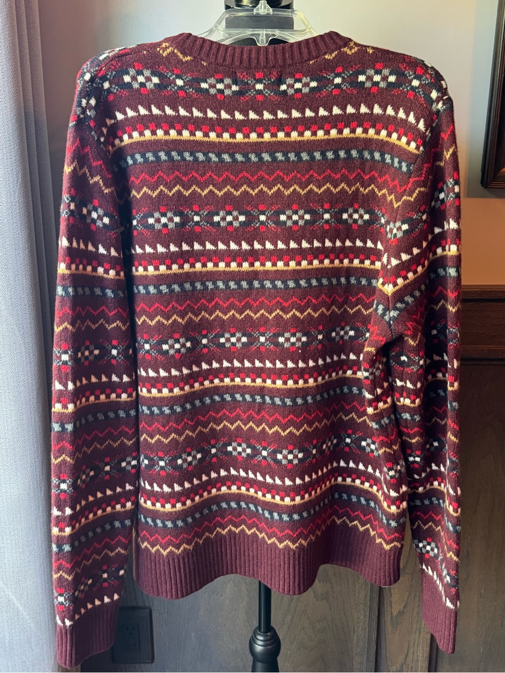 Old Navy Men's Burgundy Fair Isle Crewneck Sweater large nwt - Picture 2 of 5
